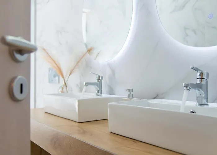 Artemaki House 度假居 阿提蒙