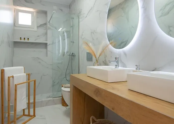 Artemaki House Артемон